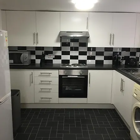 Next Headingley Apartment Leeds (West Yorkshire)